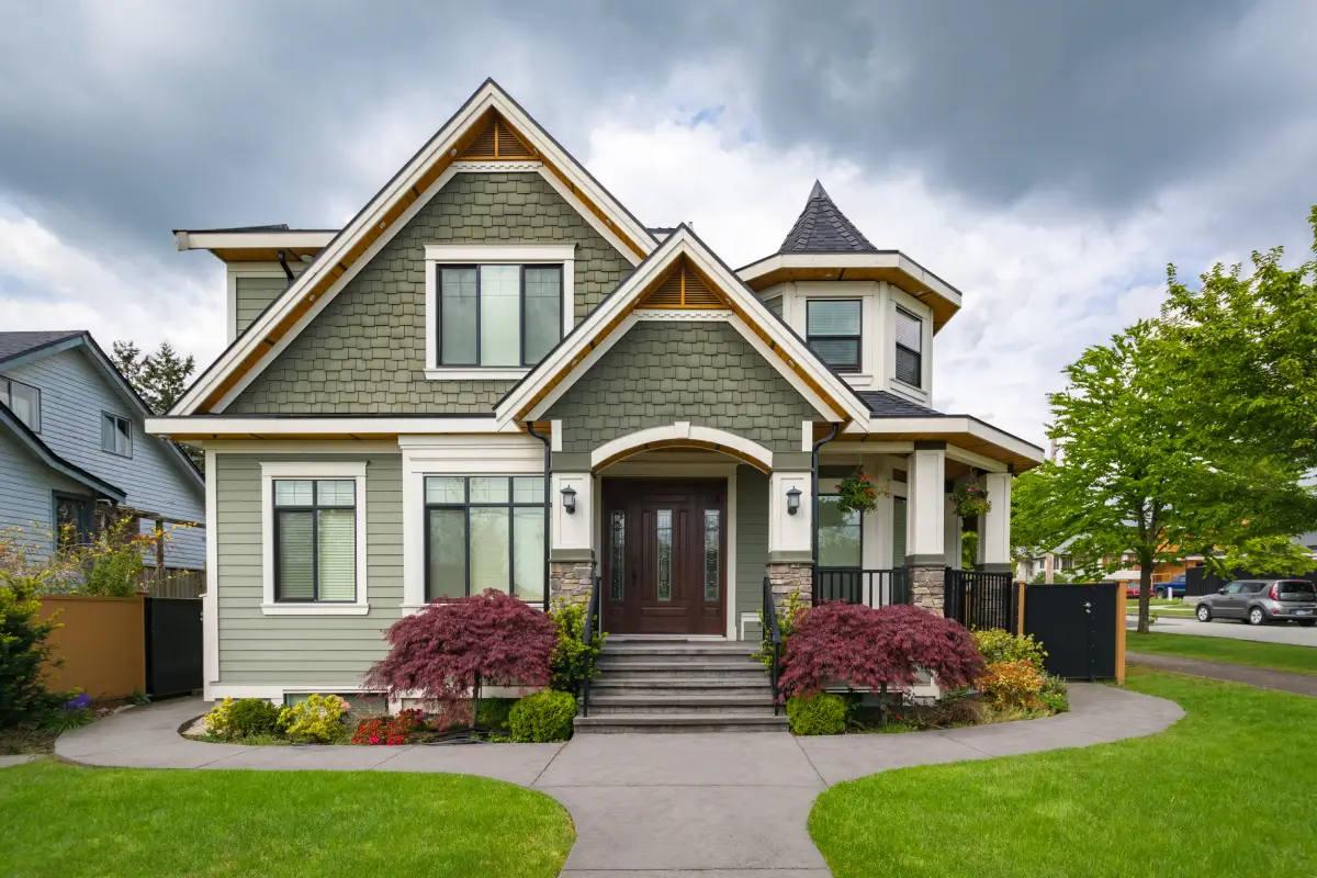 Single-Family Homes That Set the Pace for Daytona Beach Rentals